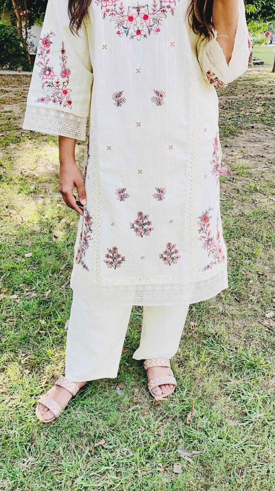 WhatsApp Image 2025-10-27 at 10.01.56 PM (2)